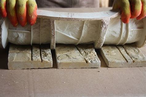 Раствор для заливки формы декоративного камня: Пропорции гипса и воды ...