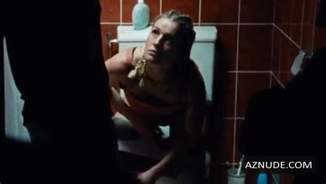 TAMAR VAN WANING Nude AZNude