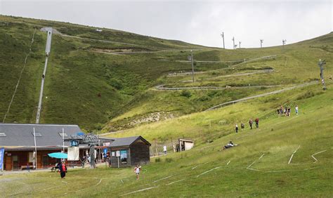 au taquet  hautacam le plein de sensations fortes en ete guide