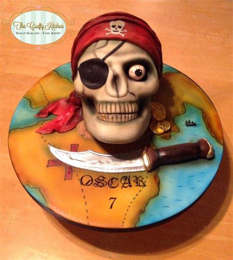 Pirate Skull Cake | Пиратские торты, Техники украшения торта, День рождения