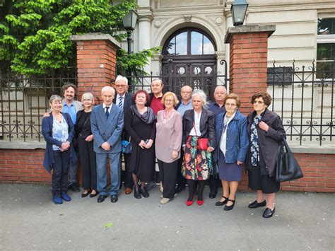 FOTO Veliki Jubilej Bjelovarski Gimnazijalci Proslavili 50 Godina Mature Klikni Hr