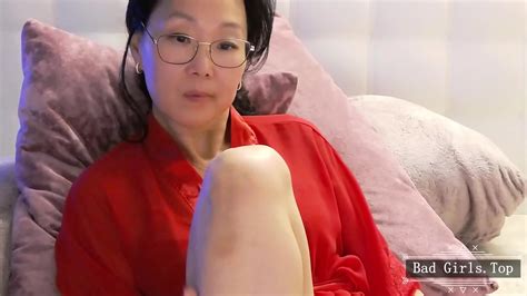 Big Ass And Tits Asian Mature Pussy Play And Tease