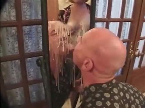 La Milf Lattea Scopa Xhamster