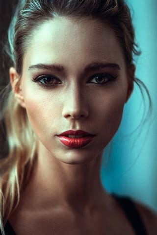 Wallpaper Blonde Girl Makeup Portrait 1920x1200 Picture Image