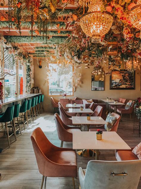 Best COFFEE SHOPS In California - MUST-VISIT!