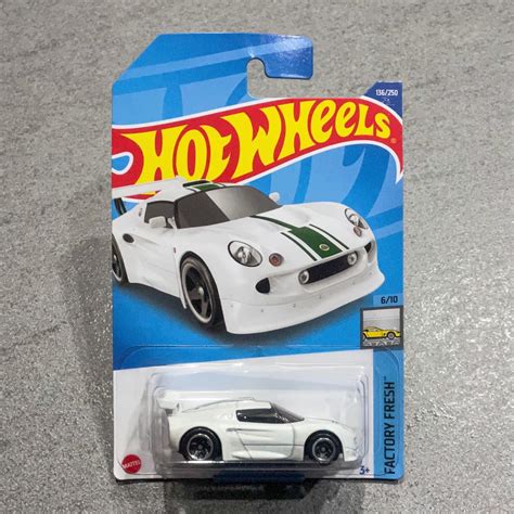 Hot Wheels Lotus Sport Elise Hobbies Toys Toys Games On Carousell