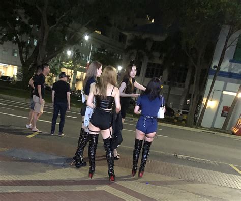 Chinese Chio Bu Nude Bikini Hot Pants Butt Cheeks Page Sam S Alfresco Coffee