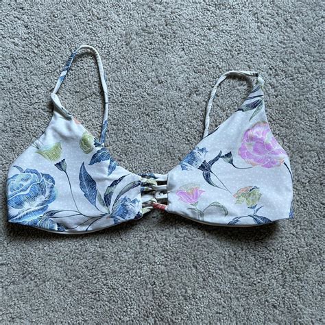 Cute ONeill Bikini Top In Perfect Condition Has Depop
