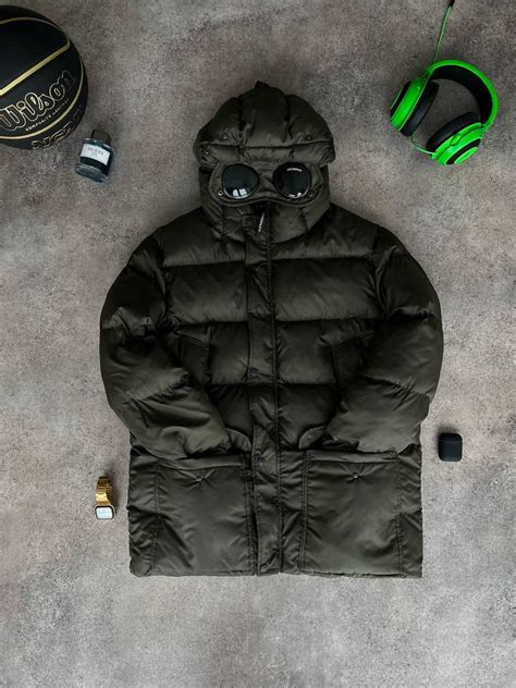 Мужская Куртка Зимняя C.P Company с Линзами Хаки XL — Купить Недорого ...