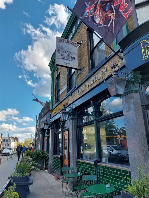 Visiting The Birthplace Of Iron Maiden Cart And Horses Stratford