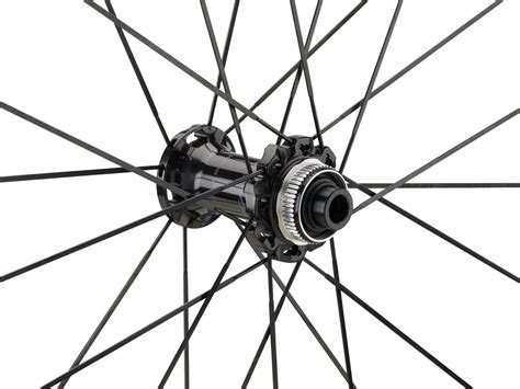 Shimano WH R9270 C60 HR TL Dura Ace Disc Center Lock Carbon Laufradsatz