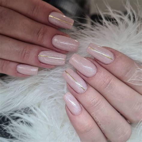 Cute Nude Nail Designs That Pair Well With All Outfits