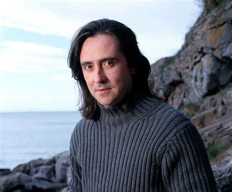Neil Oliver Illness And Health Update What Happened To Him