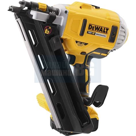 Акумулаторен такер DeWALT DCN692P2 • Цена