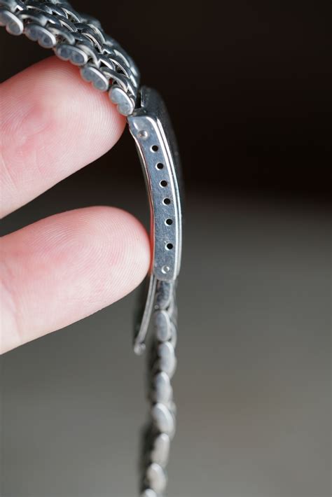 mm Gay Frères Beads of Rice Style Bracelet Straight End Links Inches Wind Vintage