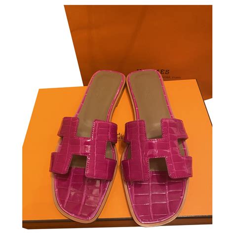 Hermès Oran Sandals Pink Exotic Leather Ref212841 Joli Closet