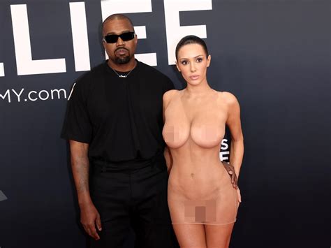 Kanye Wests Posts Explain Why He And Bianca Censori Pulled Naked Stunt At Grammys News Au