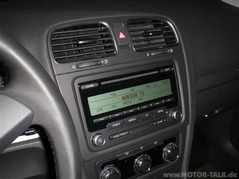 Rcd-310 : RCD 310 - Display "ruckelt" : VW Golf 6 : #203140317