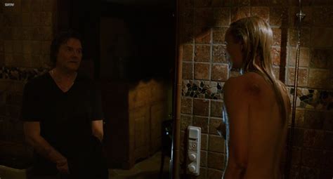 Naked Moa Gammel In Tommy