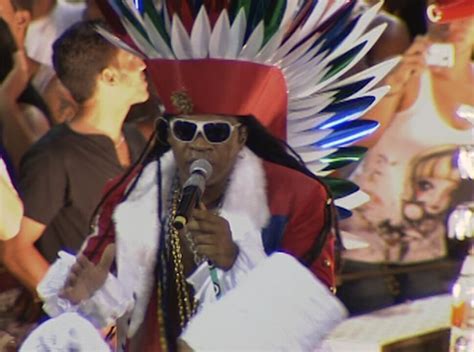 Carlinhos Brown 60 anos Tantinho e Uma brasileira são as músicas