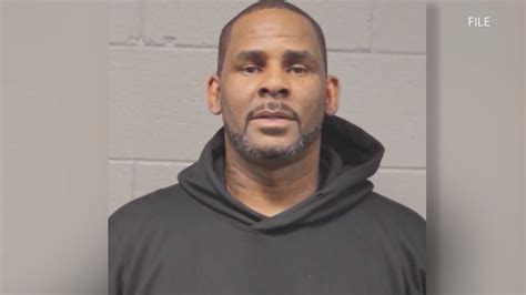 Chicago Prosecutor Kim Foxx Dropping R Kelly Sex Abuse Charges Youtube