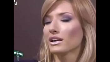 â Presentar a Jovana Jankovic en una edición sexy HOT LEGS YouTube Google Chrome