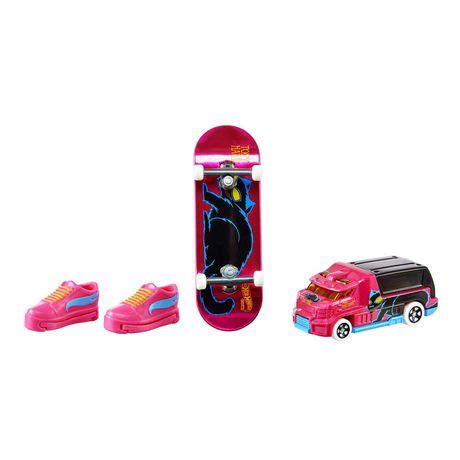 Hot Wheels Skate Collector Set Fingerboard Pair Of Skate Shoes Car Walmart Canada