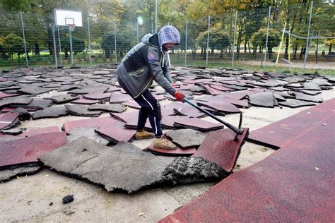 Zielona G Ra Po Latach Orlik Przy Ul R Dlanej Zyska Now