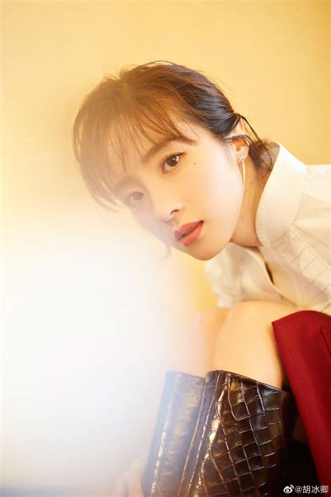 Lý Thấm và 5 sao nữ Cbiz toàn ẵm phim hot nhưng mãi không chịu nổi Saostar vn