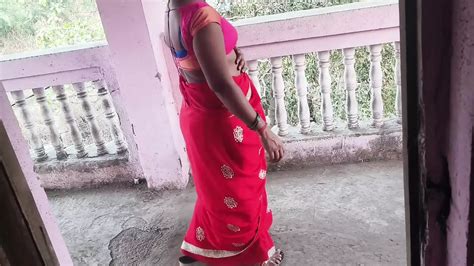 Desi Bhabhi Ko Rat Ke Andhare Se Ghar Pr Lake Choda Fingering Fingering Porn XHamster