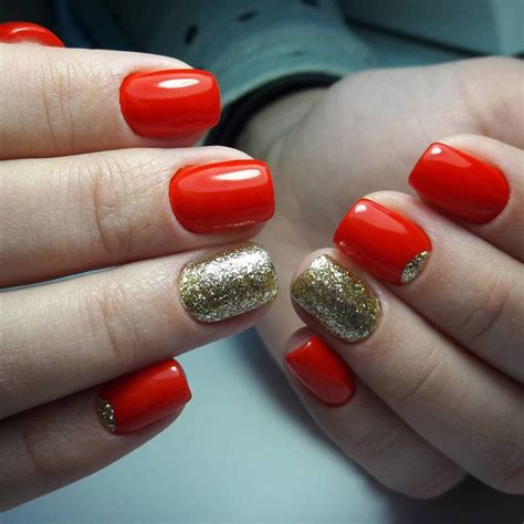 Эффектный гранатовый маникюр во всех его проявлениях: хит нового сезона