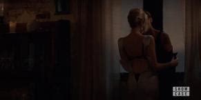 BATWOMAN NUDE SCENES AZNude