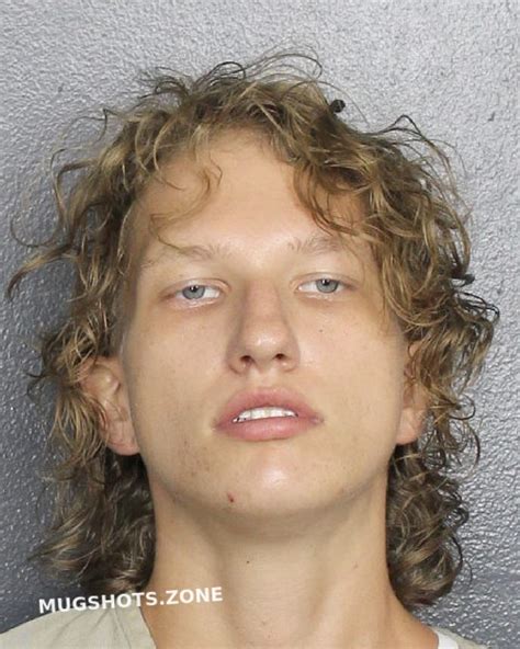 Hoffman Rebecca Sarah 09 20 2022 Broward County Mugshots Zone