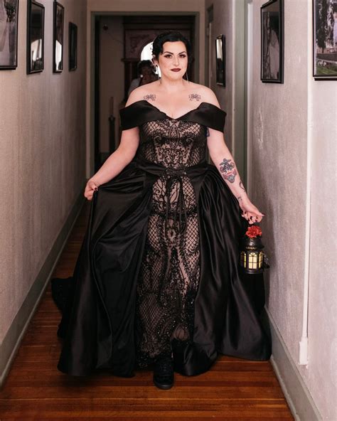 Plus Size Black Wedding Dress Ideas For Curvy Brides Faqs Artofit