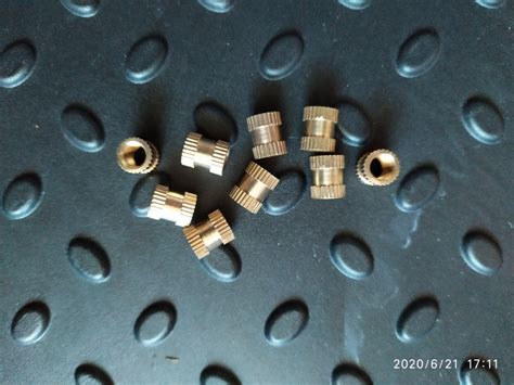 Почистил стекло задней двери — Volkswagen Golf Mk4, 1,6 л., 2000 года ...