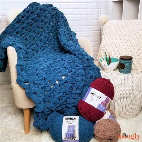 17 Free Finger Crochet Blanket Patterns (Hand Crochet)