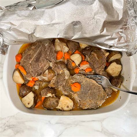 Chuck Roast Recipes Bon Appetit At Kathleen Weddle Blog