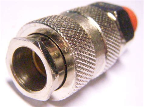 Тройник компрессора без клапанов и автоматики (с ребрами жесткости ...