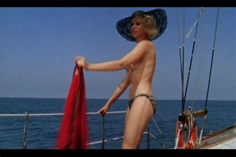 Naked Neva Shaw In Erotica