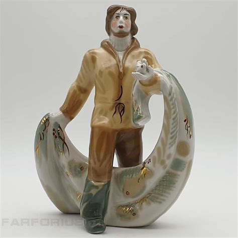 Фарфоровая статуэтка, Рыбак с сетью, Украина, Полонский завод ...