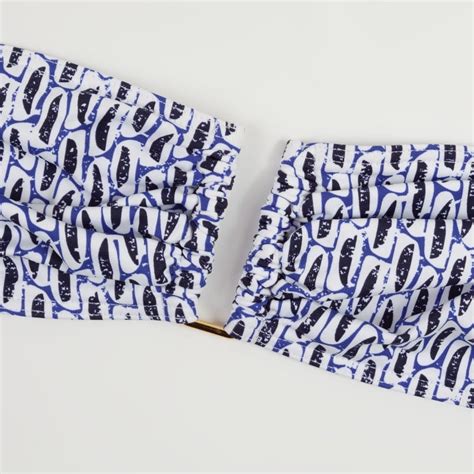 Bluemint Gisele printed blueberry bikini üst