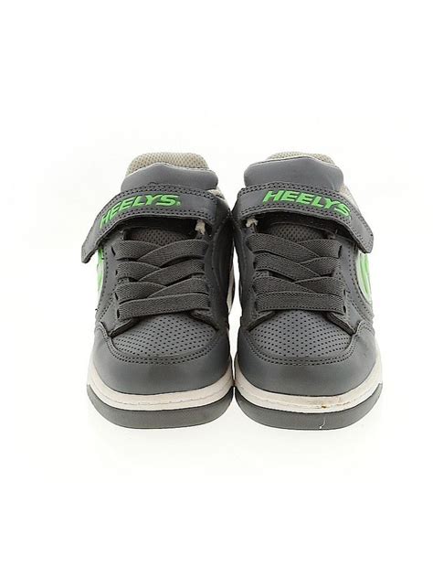 Heelys Sneakers: Gray Solid Shoes - Size 12