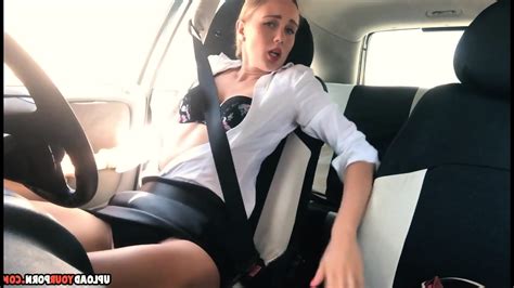 Hot Amateur Blonde Babe Parking Lot Cum