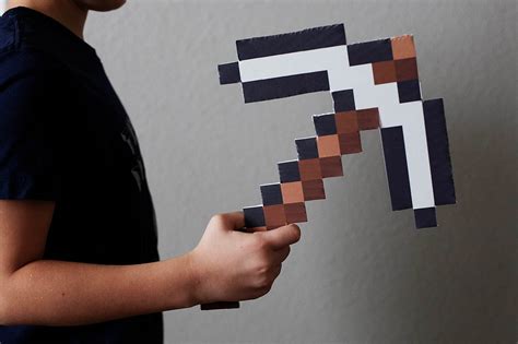 Minecraft Pickaxe And Sword Papercraft