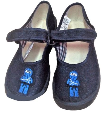 Тапочки детские ниндзя без бренда чёрные 28 размер – Оригинальная обувь ...