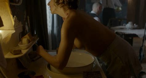 Nude Video Celebs Bernadett Mitak Nude Hanna Palos Nude Budapest Noir 2017