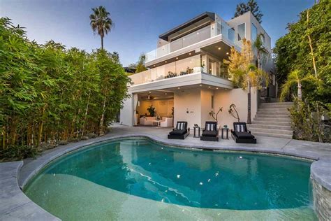 Harry Styles Former Los Angeles Mansion Hits The Market — See Inside