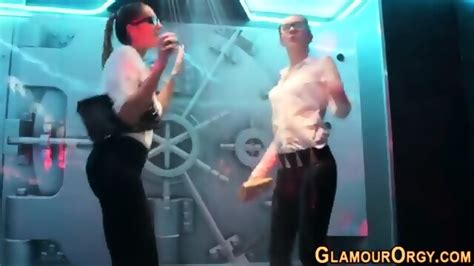 Glam Babe Takes Cumshot