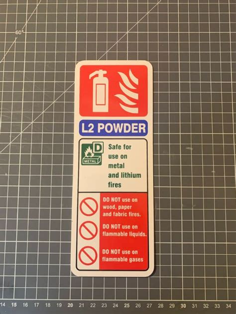 L2 Powder Fire Extinguisher