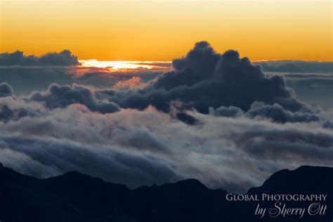 Haleakala Sunrise Photography Tips in Maui Hawaii